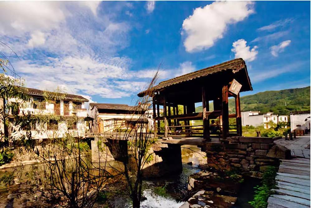 洪水侵袭"江南第一村"呈坎,700多年历史环秀桥再受冲击