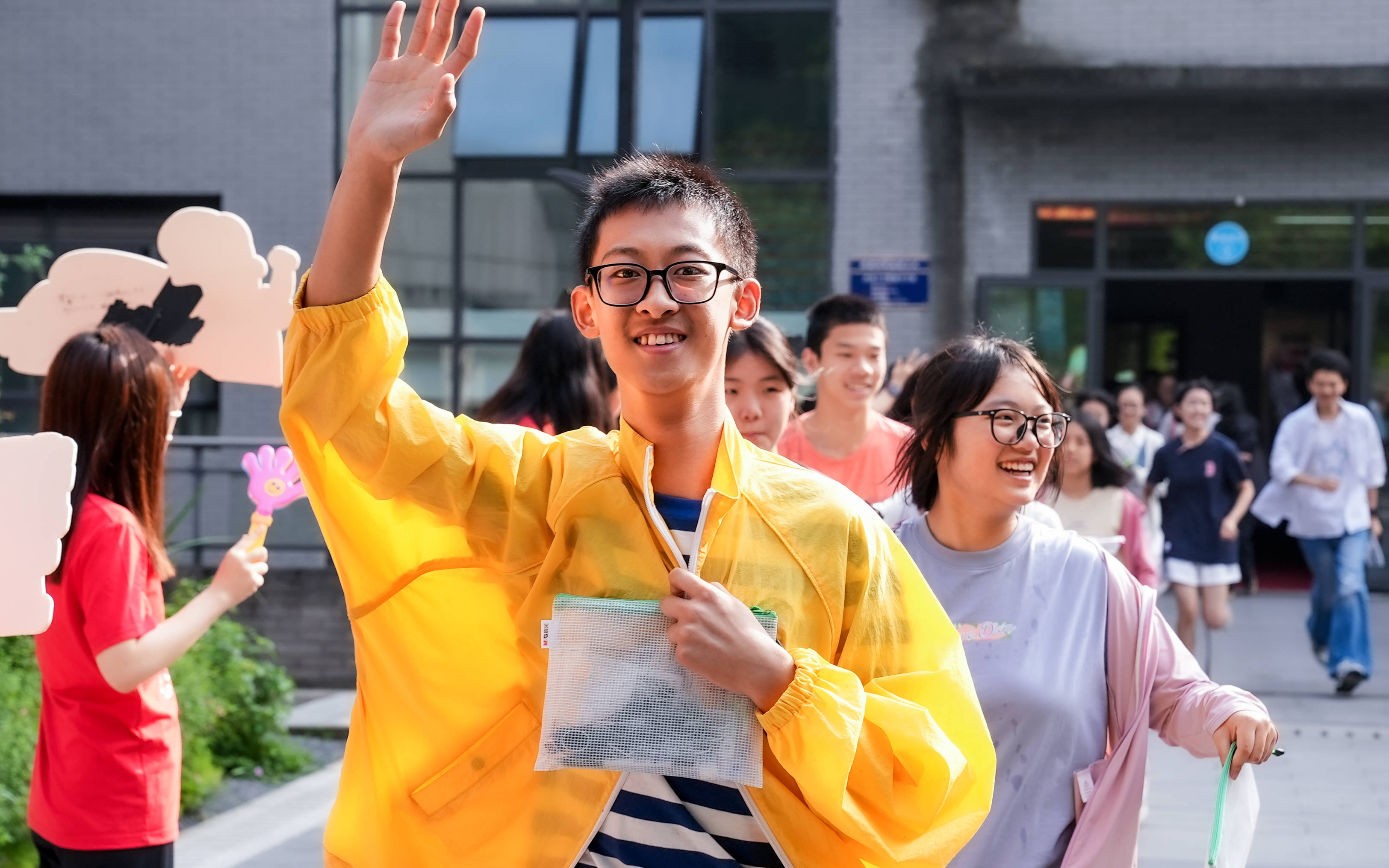 新华全媒 |今年各地中考有啥"新动作"