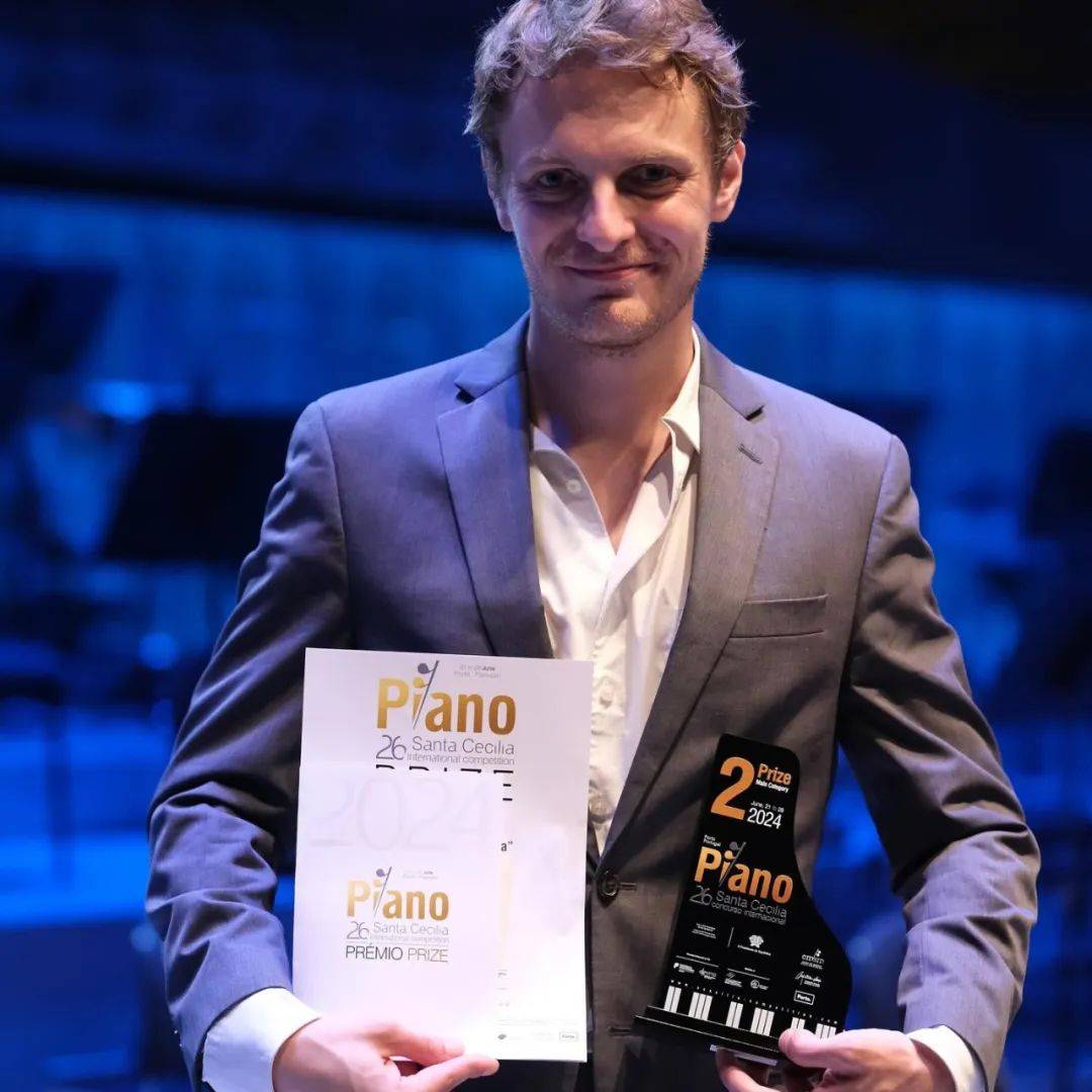 【快讯】李哲翔获第26届santa cecilia国际钢琴比赛第一名