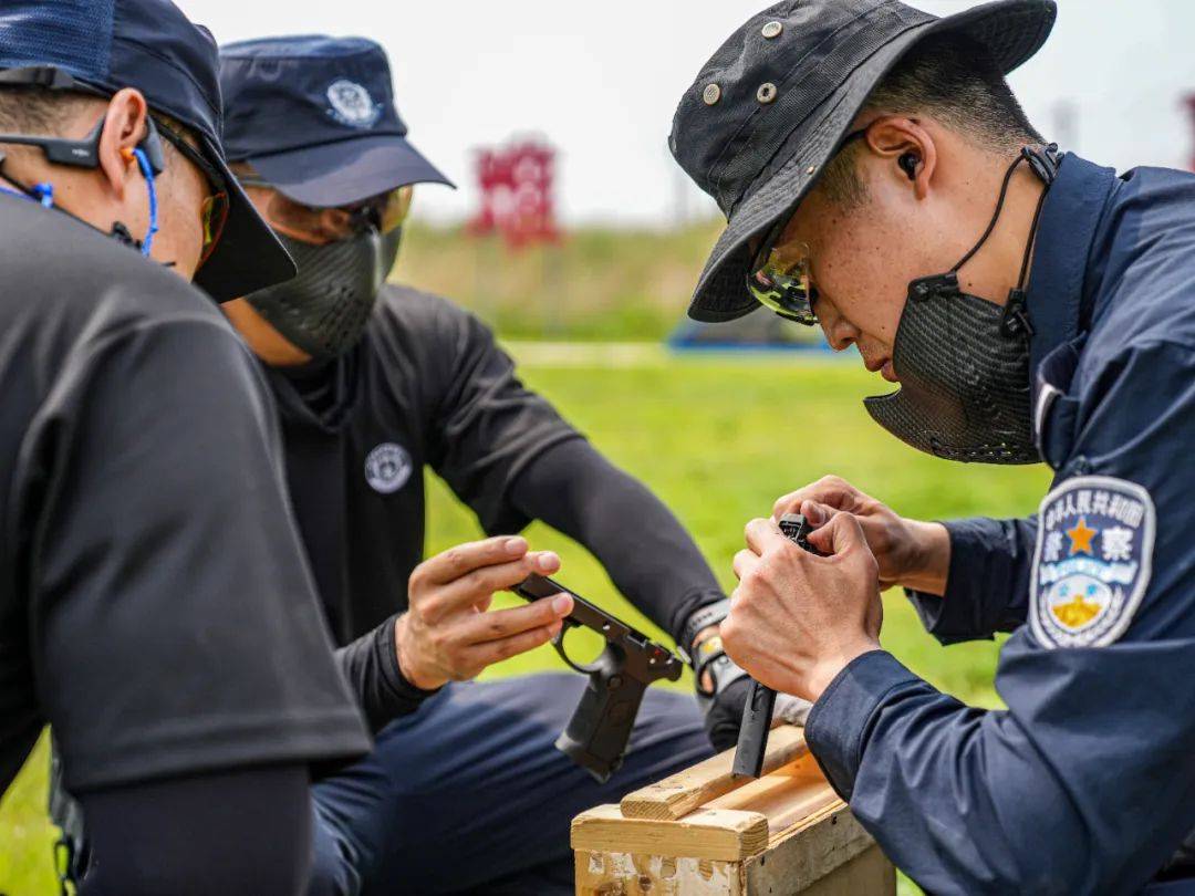 宁峰特警力量图片