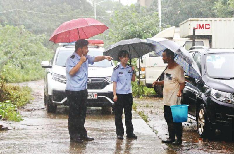 这位“95后”派出所副所长带队7天奔波2000余公里抓嫌疑人张晋悦办案组执法eoi 7798