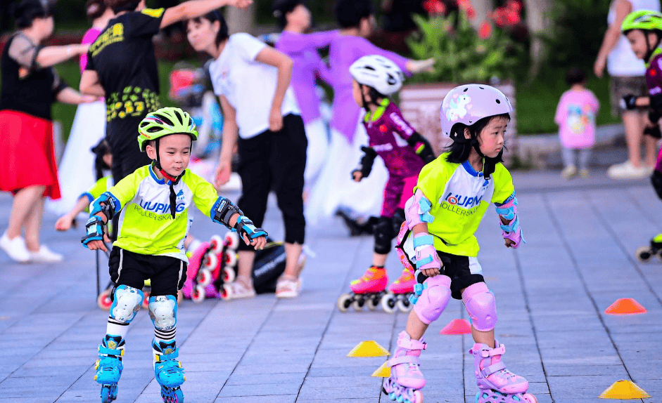 全城热"炼"激活沈阳体育消费_运动_市民_健身