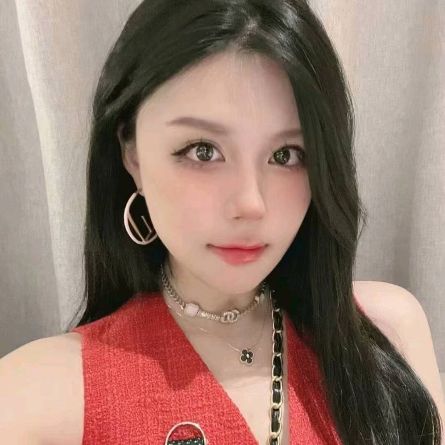 她是韩剧中的单亲妈妈,迷恋著名丑男李伊庚,如今33岁依旧独身。_郑仁_角色_生活