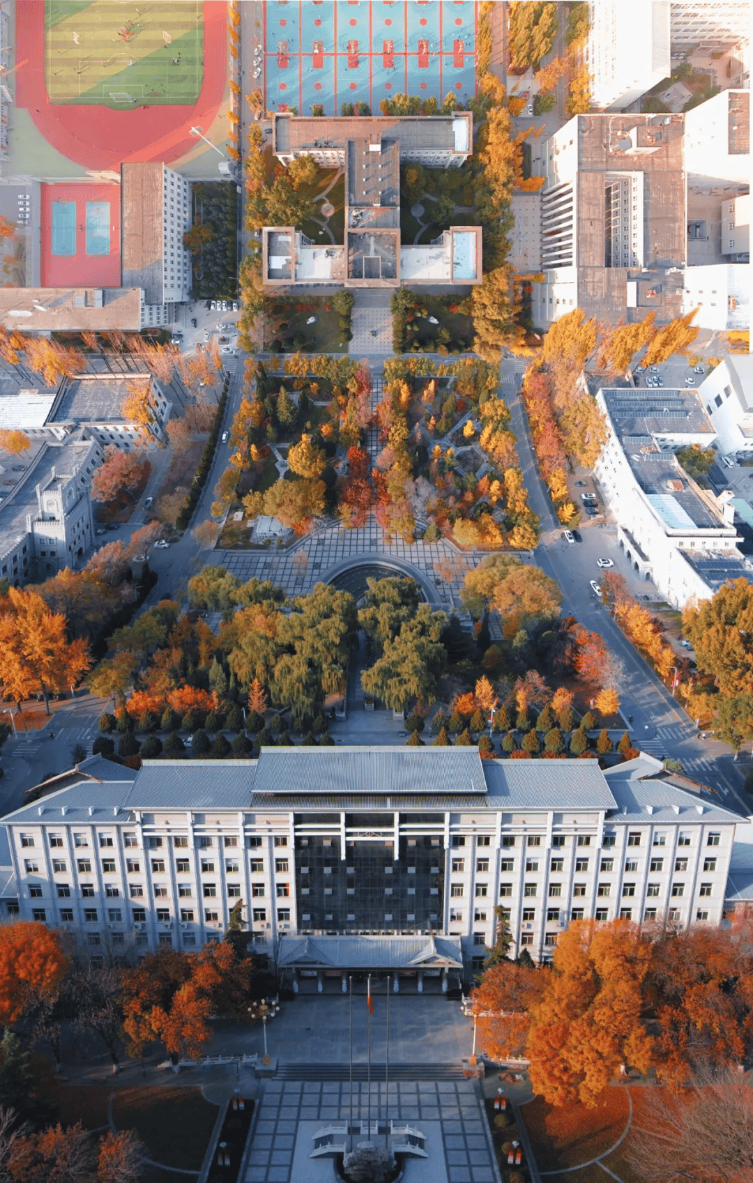 太原理工大学全景图片