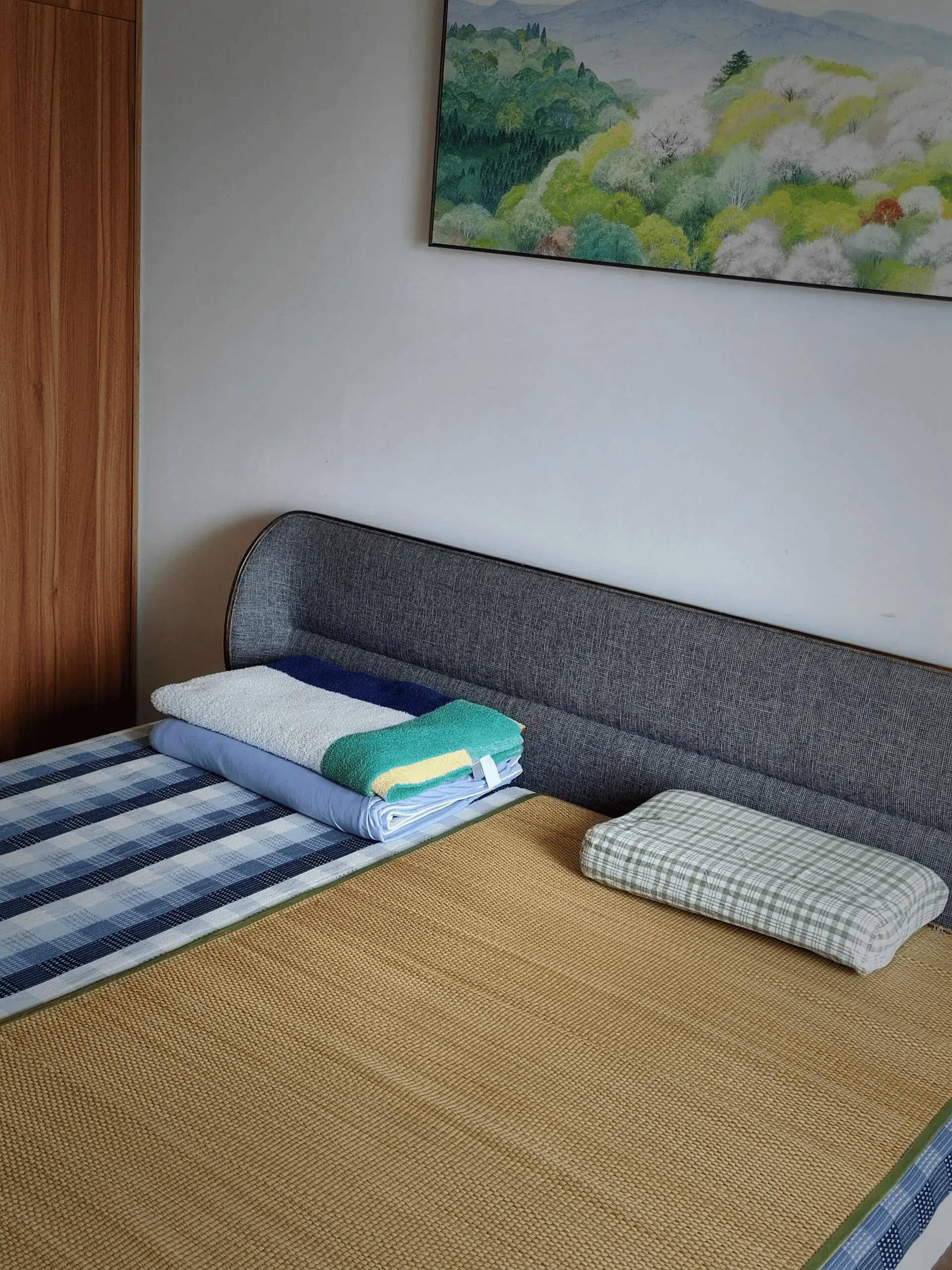 在老房子里过夏天,仿佛回到了小时候!