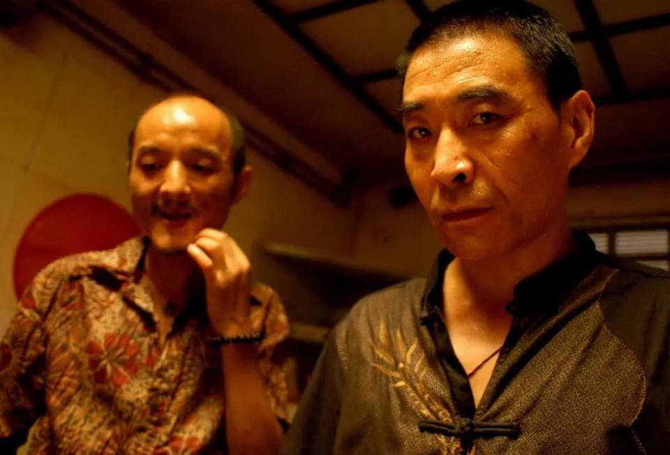 查看原图 77k《消失的大象》,题材讨喜,故事吸引人,演员阵容又雄厚,你