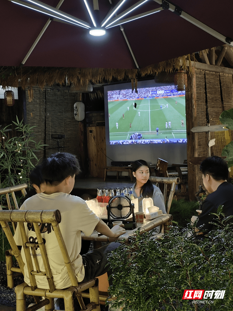 最炫民宿风②|一六镇"民宿 ",近莽山"先得月"