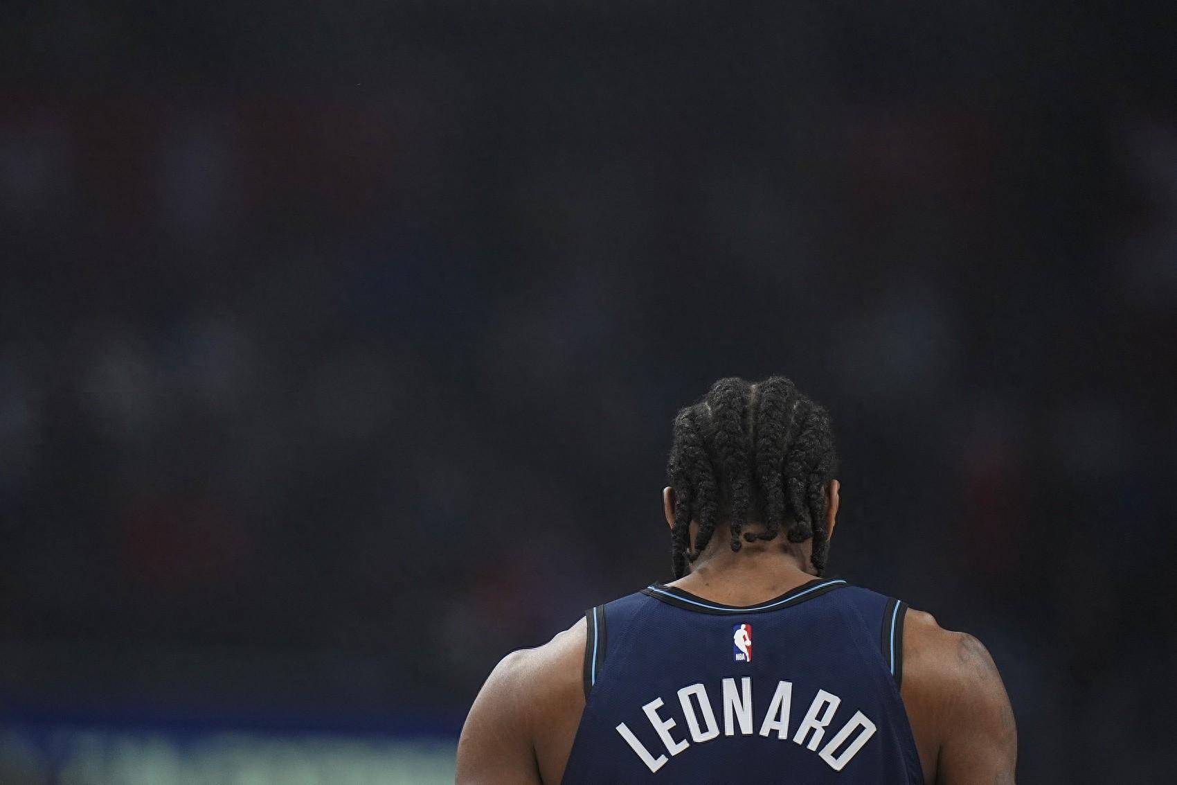 科尔:莱昂纳德在训练营的状态"起伏不定" 而且我们时间紧迫