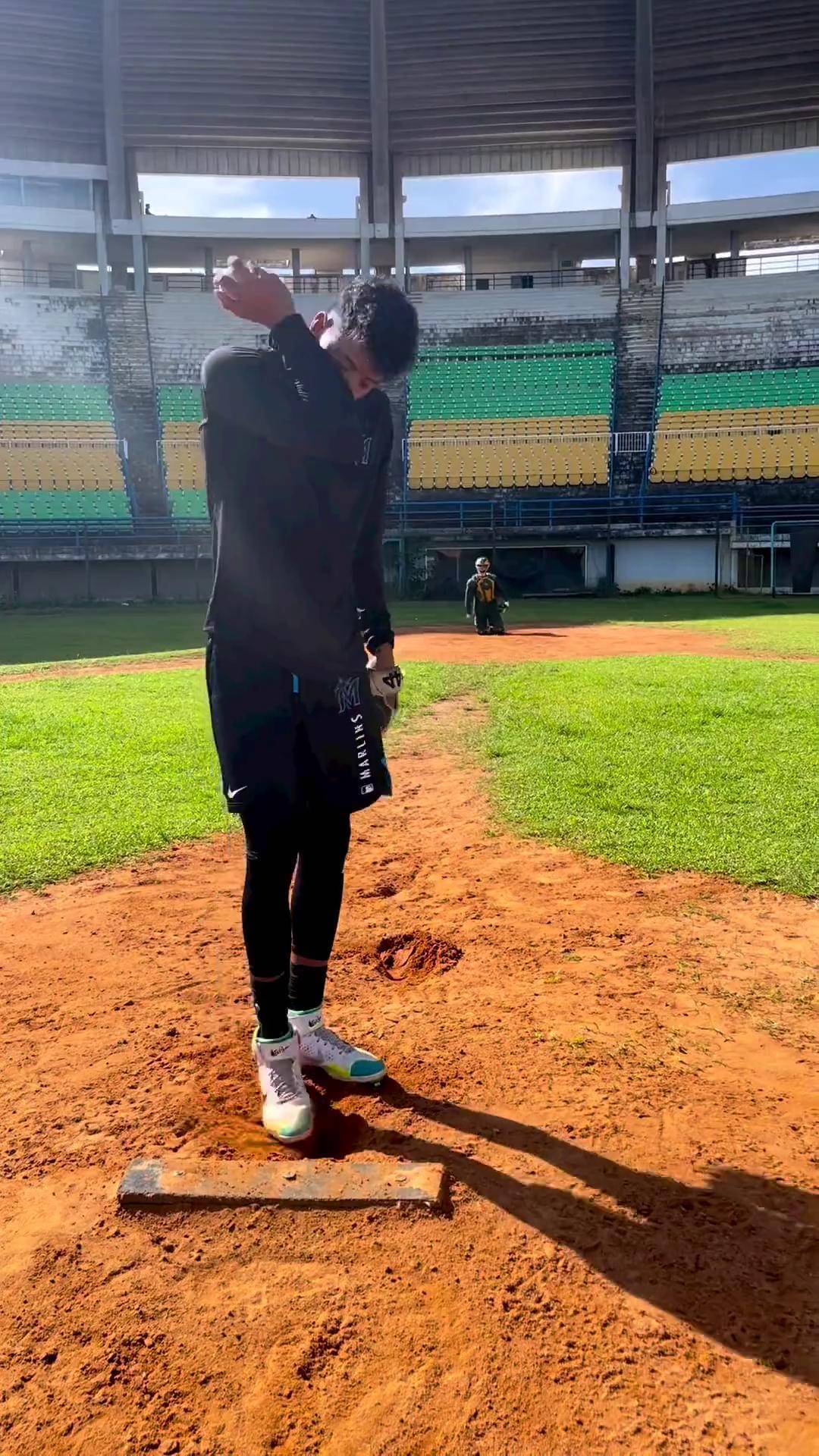 来看看多米尼加的投手!棒球