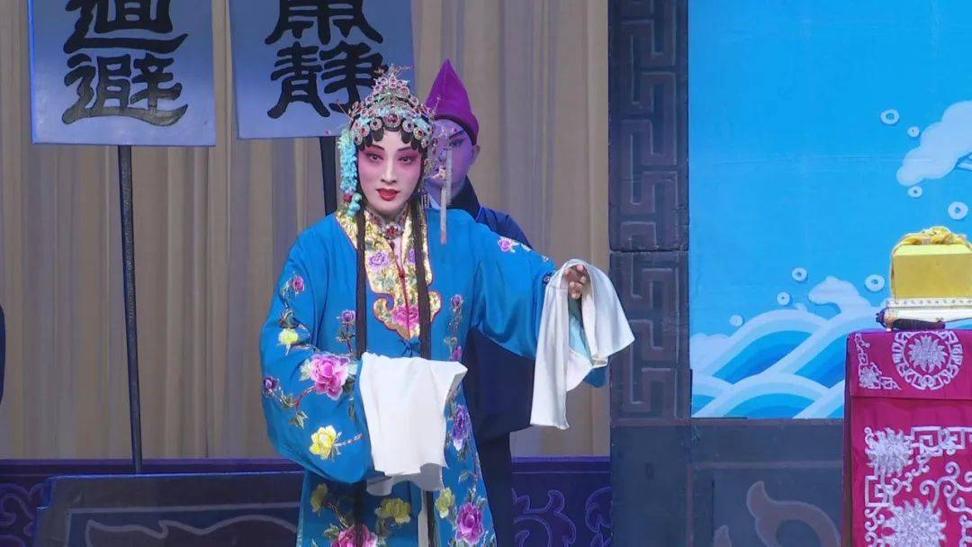 《陈三两》在河北梆子剧场上演