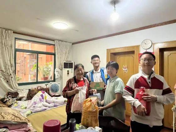 【基层团讯】杏林街道龙潭桥社区团支部联合合肥第六中学开展"走进