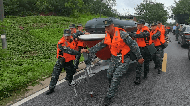 武警内江支队图片