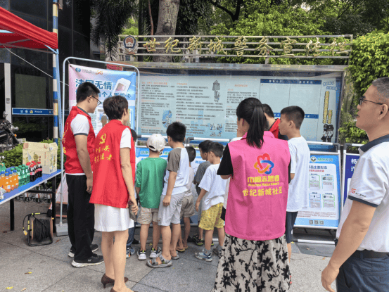 水头世纪新城社区开展"强国复兴有我 共筑暖心社区"邻里节活动