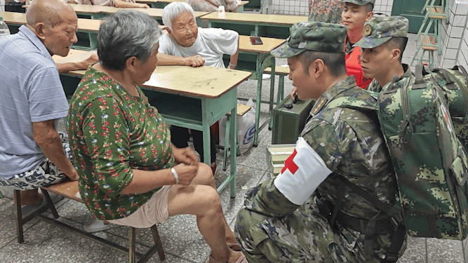 武警内江支队图片