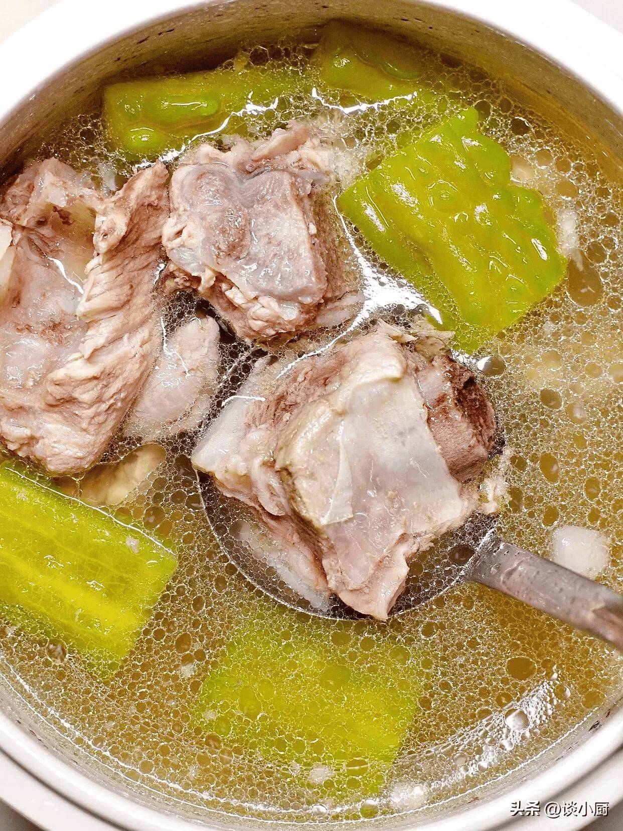 也要多喝这汤,清火解暑,解夏乏精神头足_番茄_丝瓜虾仁_豌豆