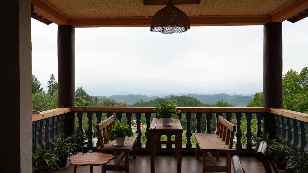 【"四新" "四化" 新道真】大磏镇:"凉"资源变身民宿"热"经济