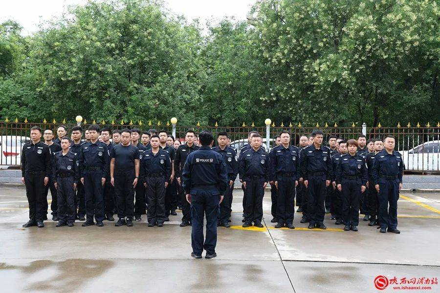 一周以来,渭南法院司法警察实战大练兵集训队在指定训练场进行了紧张