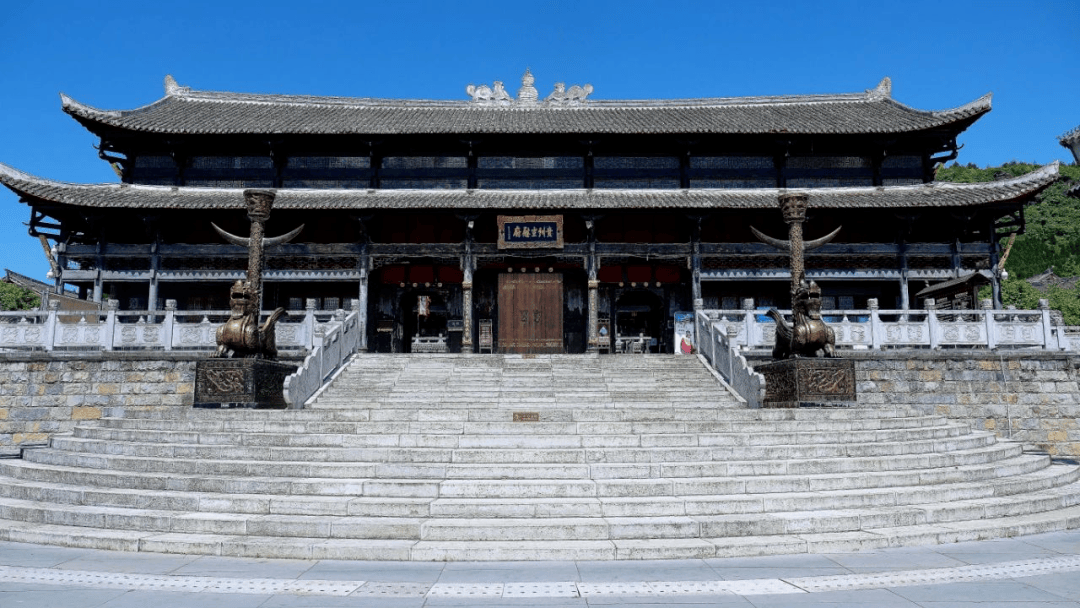 贵州宣慰府位于大方县慕俄格古城内是迄今为止贵州最大的彝族仿古建筑