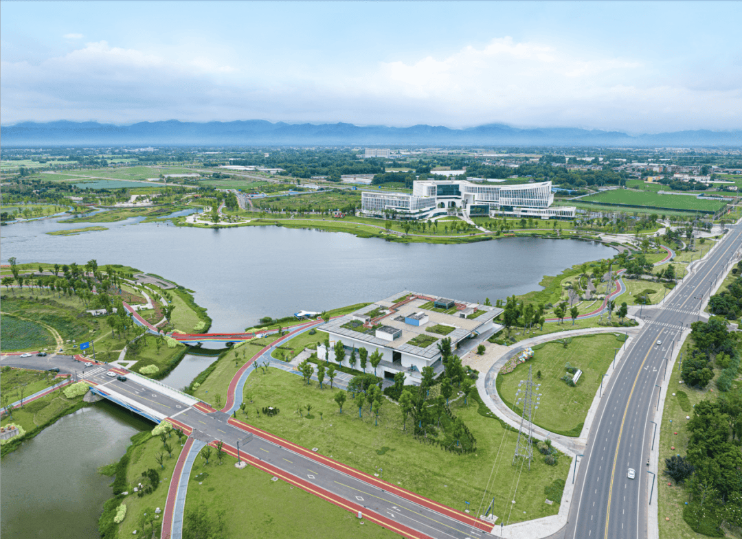 中国改革报关注:邛崃坚持向"新"求"质",奏响高质量发展"新序曲"