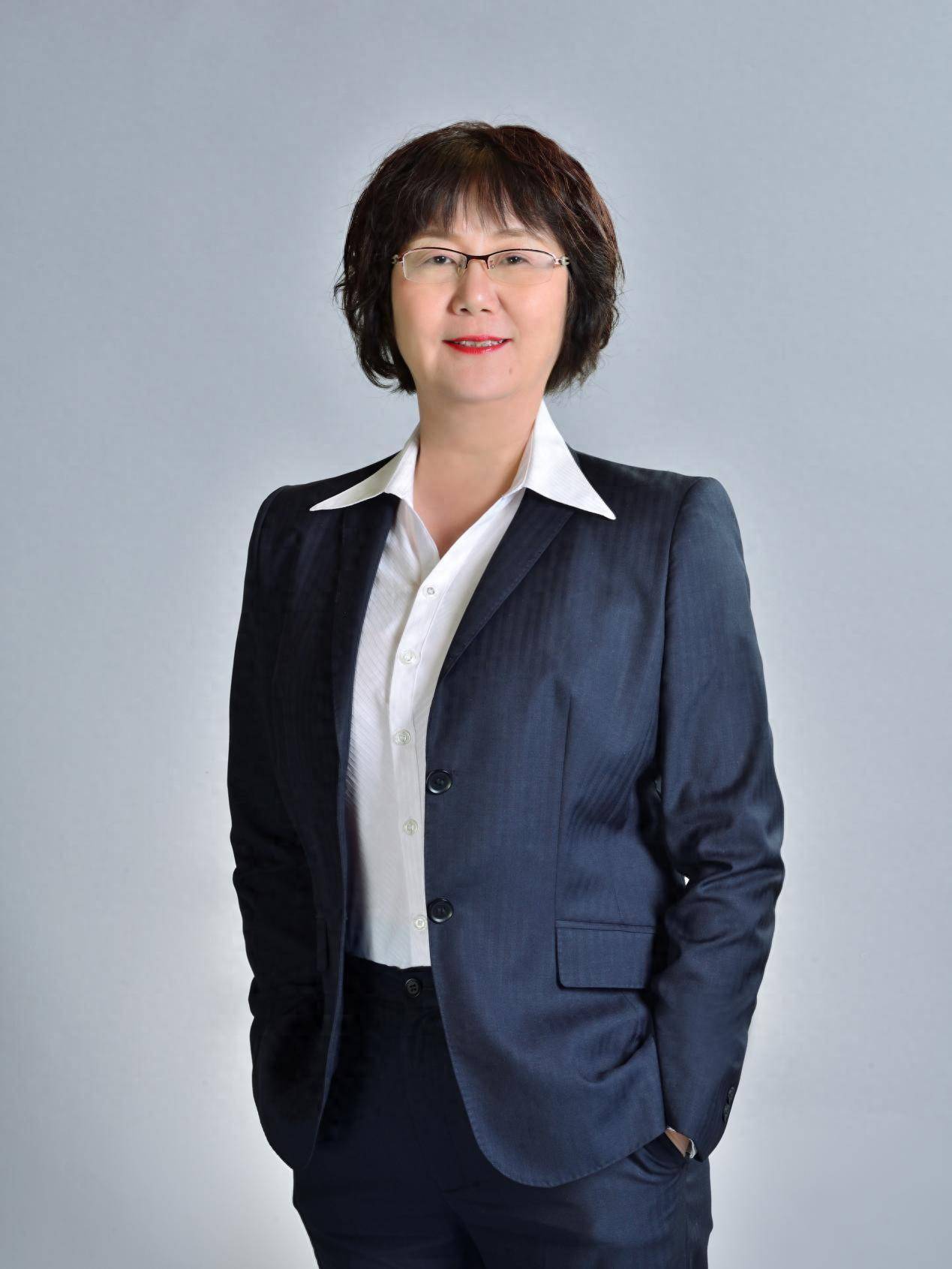 西安博爱学校执行校长王丽娟: 为青春插上腾飞的翅膀