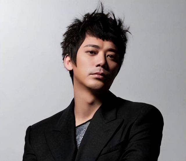 歌手信:私生女"意外"来世,如今长成"女版信"把信"收服"