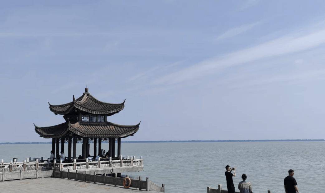 地址:位于淮南市洞山中路15号焦岗湖风景区这里