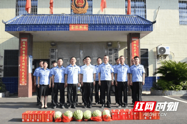 邵阳县公安局开展高温专项走访慰问活动