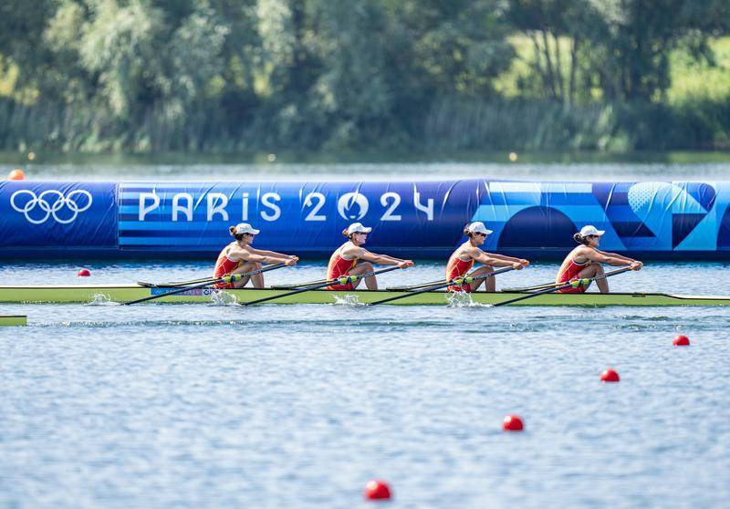 巴黎奥运会丨赛艇——女子四人双桨:中国队晋级a组决赛