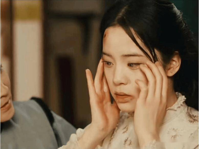 看了欧阳娜娜演的盲女,才明白《璀璨人生》阚清子的演技有多惊艳