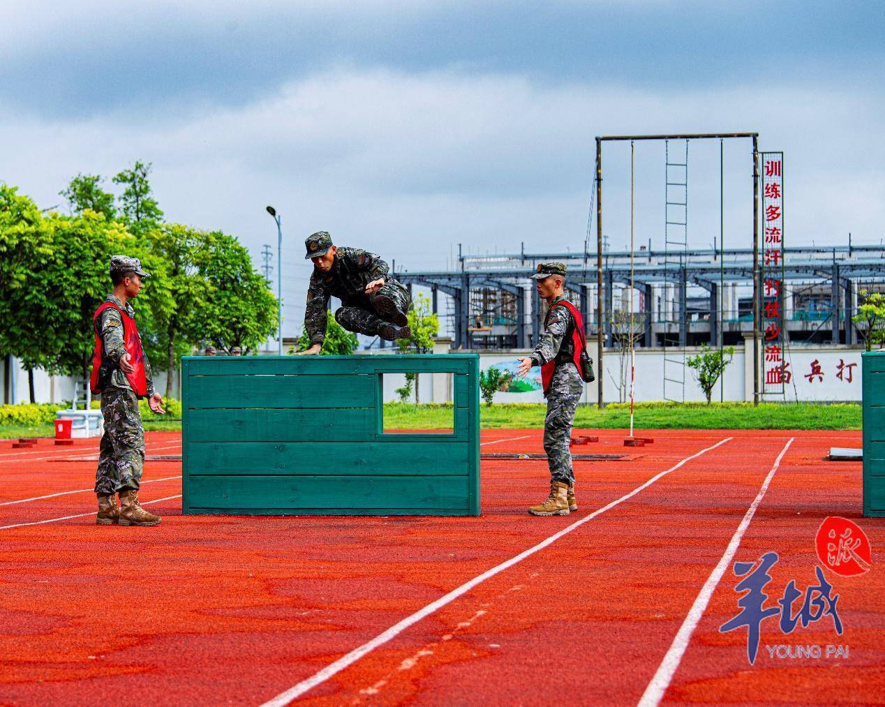 庆八一!武警广东总队佛山支队举办创破纪录比武活动