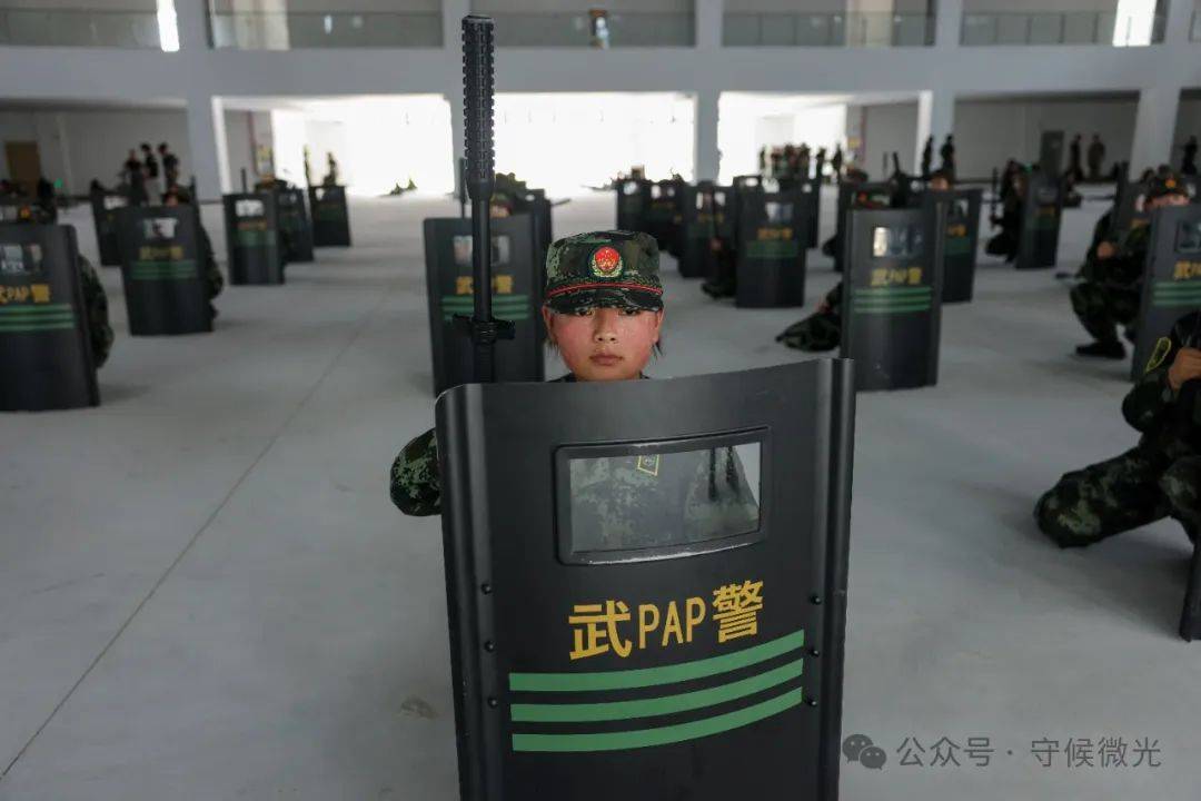 青春遇见"橄榄绿"
