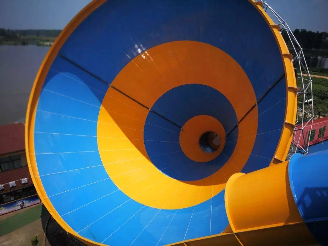 临泉欢乐水世界 海啸池 彩虹滑道 高空滑梯 超级大喇叭 成人水寨