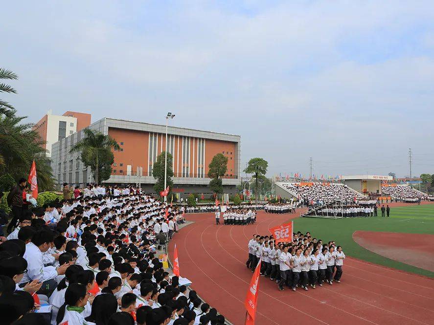 镇江正兴高级中学图片