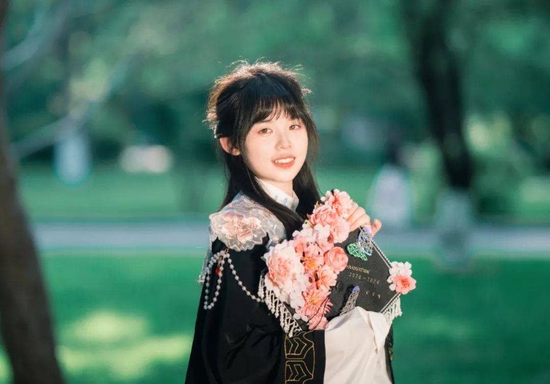 北大经院优秀毕业生风采|陈诗雨:且将新火试新茶 诗酒趁年华