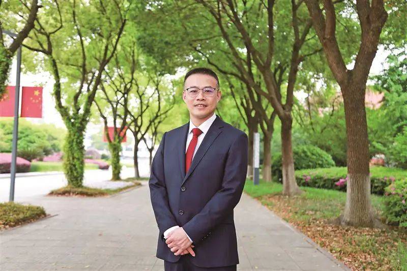 走近高三教师 │ 张永辉:探索创新,助学生挖掘潜能