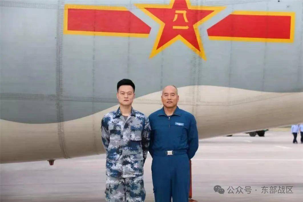 7名"老飞"光荣告别蓝天!_战机_飞行员_部队