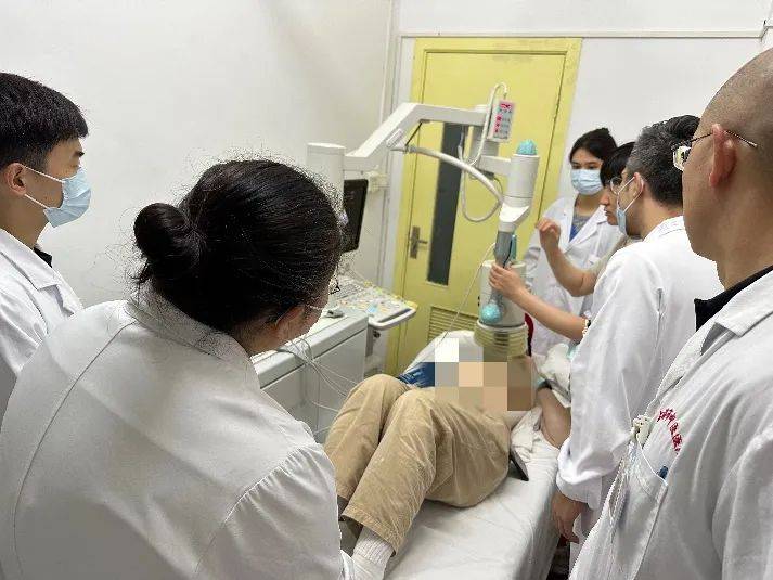 【市中医 | 医疗】我院心病科引进体外心脏震波改善心肌缺血新技术