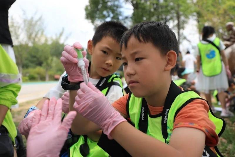 华数TV：澳门一肖一码100准免费资料-济南高新区鸡山小学开展一年级队前教育活动