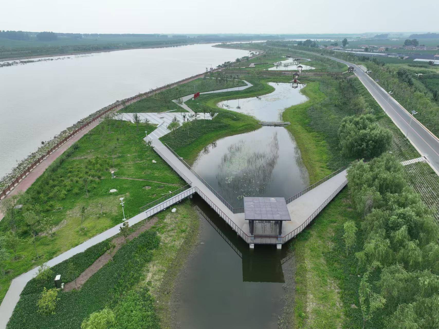 岳阳日报:管家婆最准一肖一码-城市：四川华西集团京基布心村城市更新项目党建工作调研报告