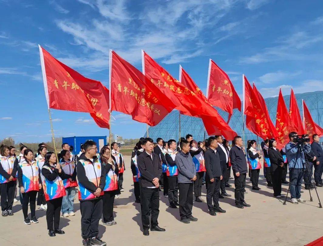 团伊春市委凝聚青年力量 助力乡村林场"双振兴"_直播_活动_团组织