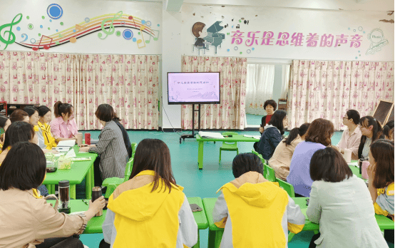 贴吧：澳门管家婆精准资料期期准-人民教育出版社在济南书博会发布“李雷与韩梅梅”IP