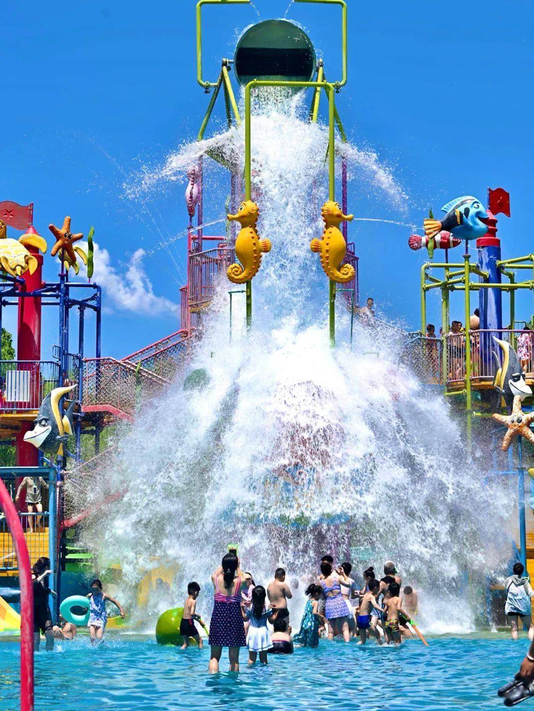 抓住夏日尾巴,畅享西部长青水上乐园最后狂欢