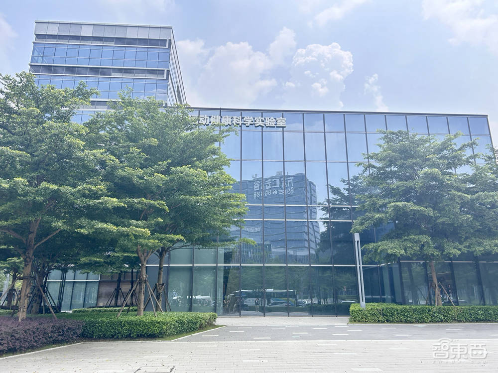 用手表就能做微体检!揭秘华为运动健康实验室,探寻新技术品牌“玄玑” 用手表就能做微体检!揭秘华为运动健康实验室,探寻新技术品牌“玄玑”