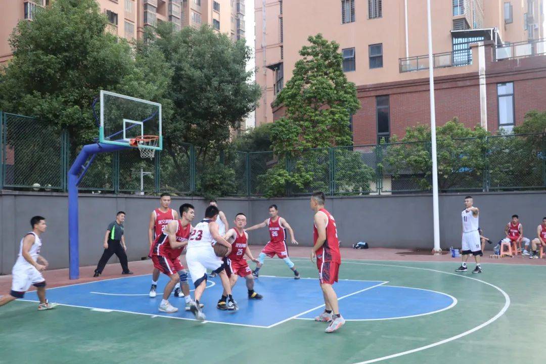 漳州市消防救援支队"火焰蓝"杯篮球比赛鸣锣开赛!