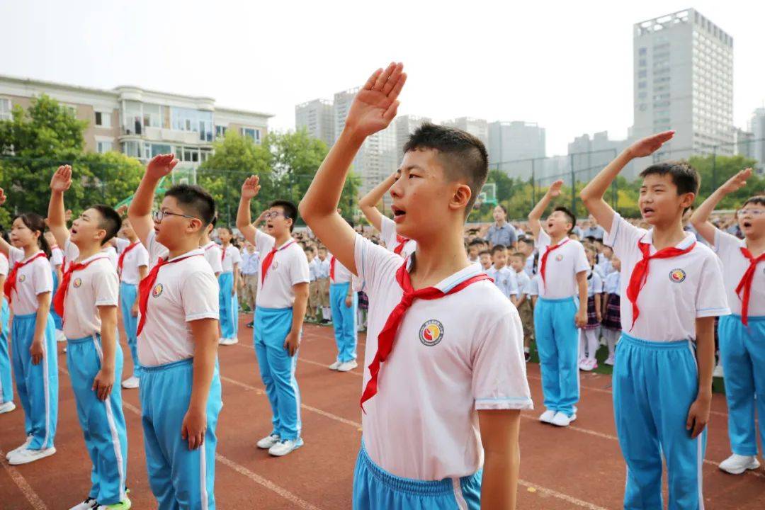 【高新教育】致敬闪耀的自己——西安高新第二小学举