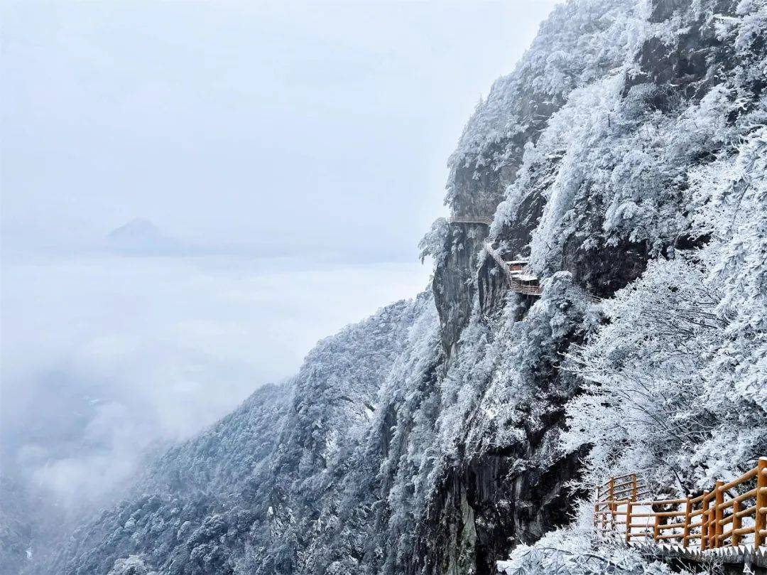 明月山风景介绍图片