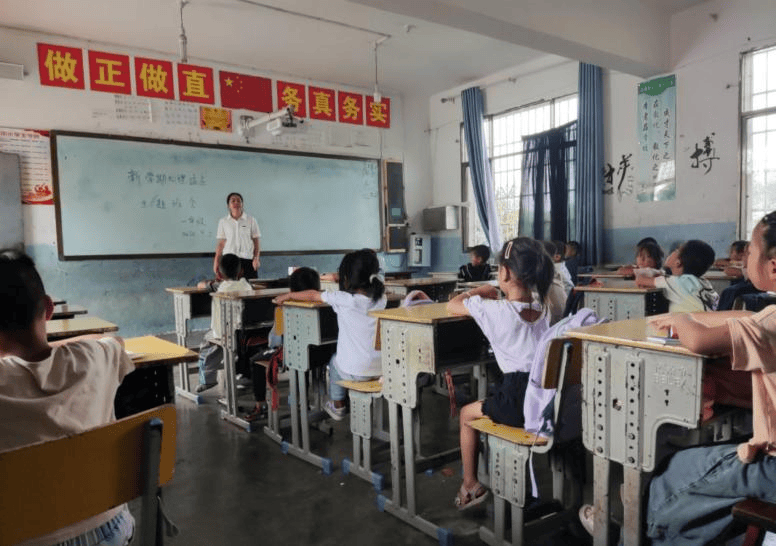 湖里中学旧州镇第一小学谷陇镇第二小学上塘镇中心小学重安镇第二小学