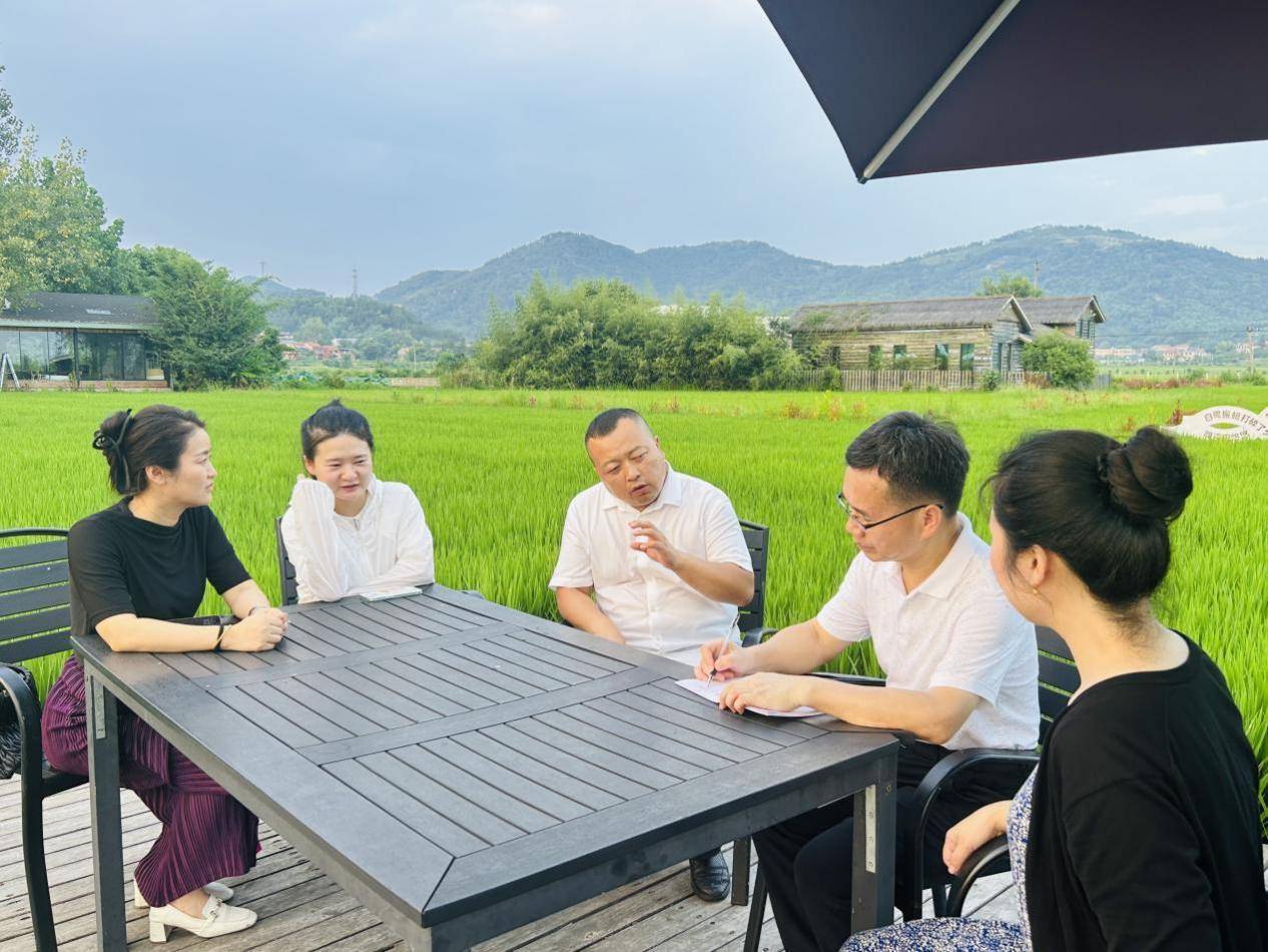 黄冈师范学院传媒与影视学院开展黄冈"山坡"文化县域调研