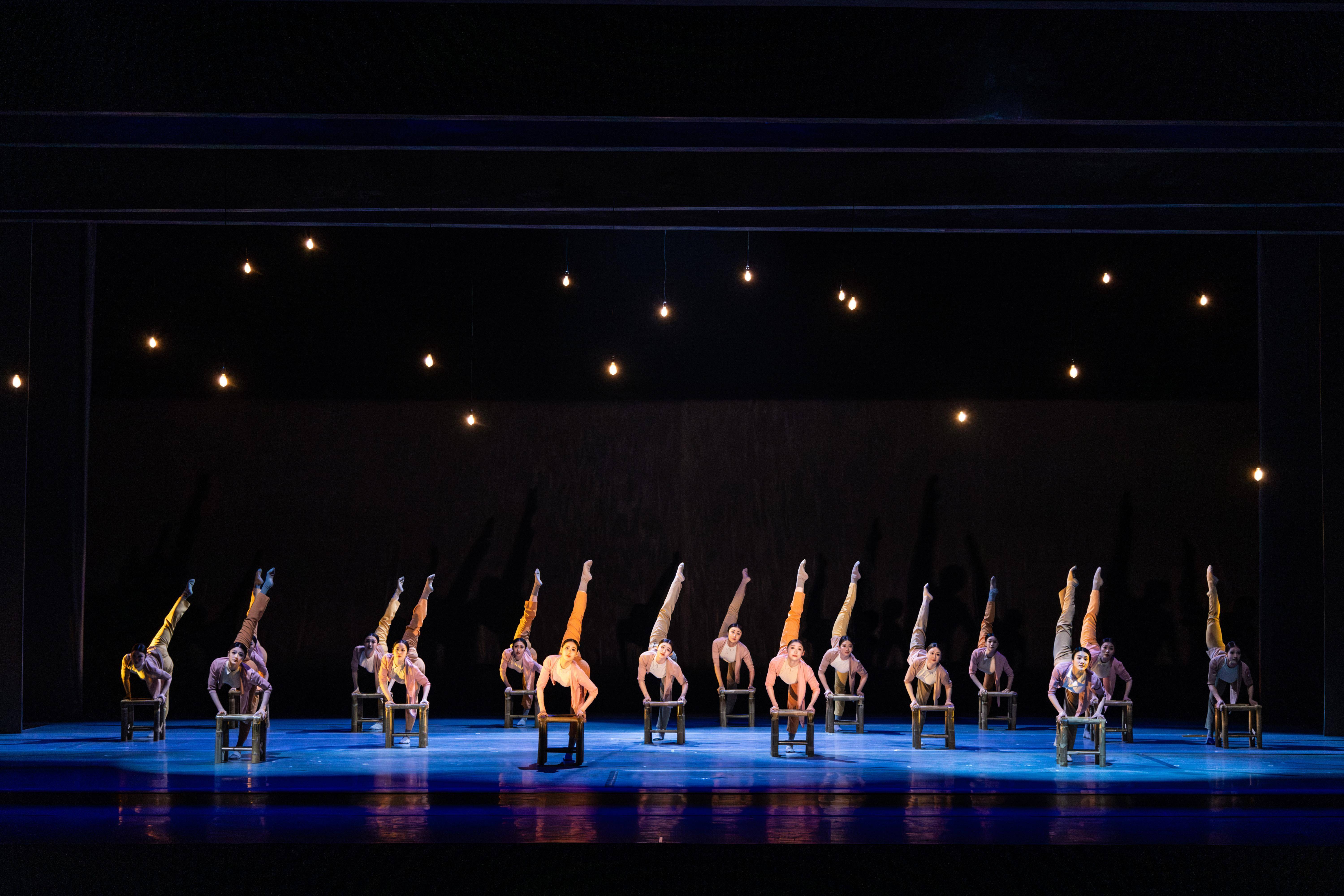 舞剧风起大陈用舞蹈诗意重绘艰苦垦荒史