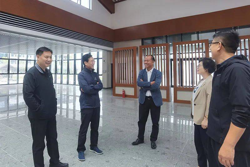 市人大常委会副主任杨学功带队就我市政府债务管理情况暨政府债券资金